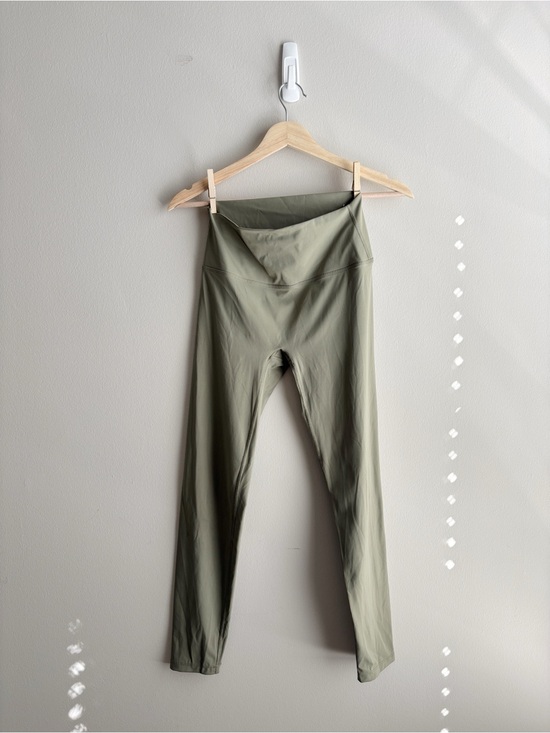 lululemon athletica Pants - Lululemon Olive Green High-Waist Legging and Bra Workout Set Size 6